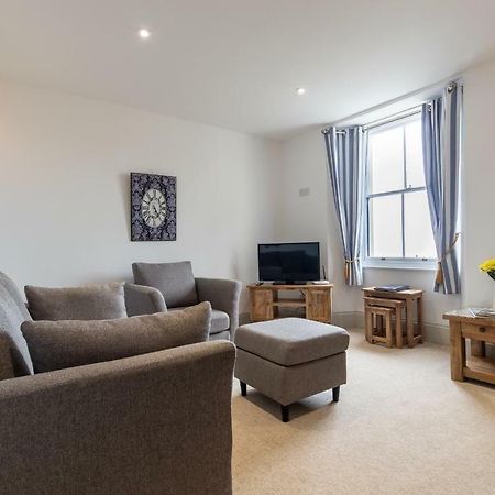 Lynton Cottage Seaview Apartments Extérieur photo