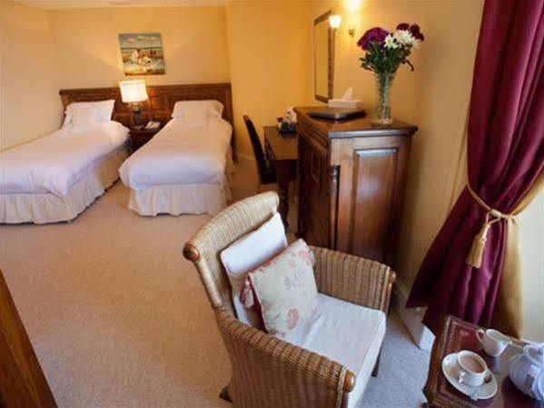 Lynton Cottage Seaview Apartments Extérieur photo